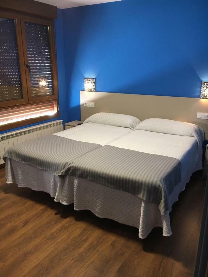 Narcea Turismo Real Apartman Cangas del Narcea Kültér fotó
