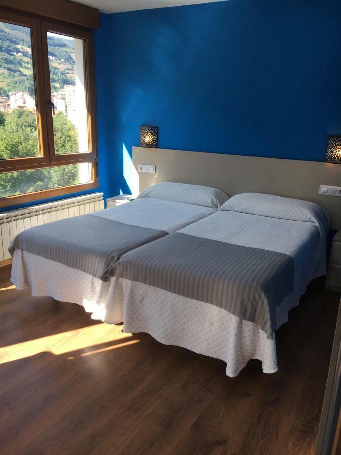 Narcea Turismo Real Apartman Cangas del Narcea Kültér fotó