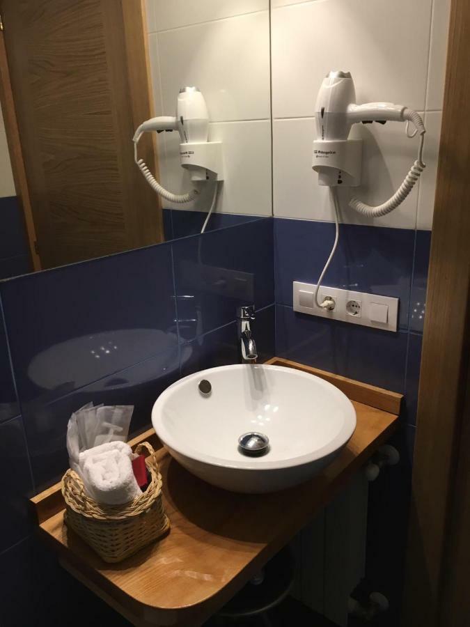 Narcea Turismo Real Apartman Cangas del Narcea Kültér fotó